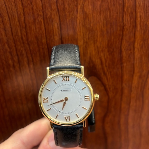 COACH Gold Round Unisex Watch white Roman Numeral Tapestry Dial - Picture 2 of 5